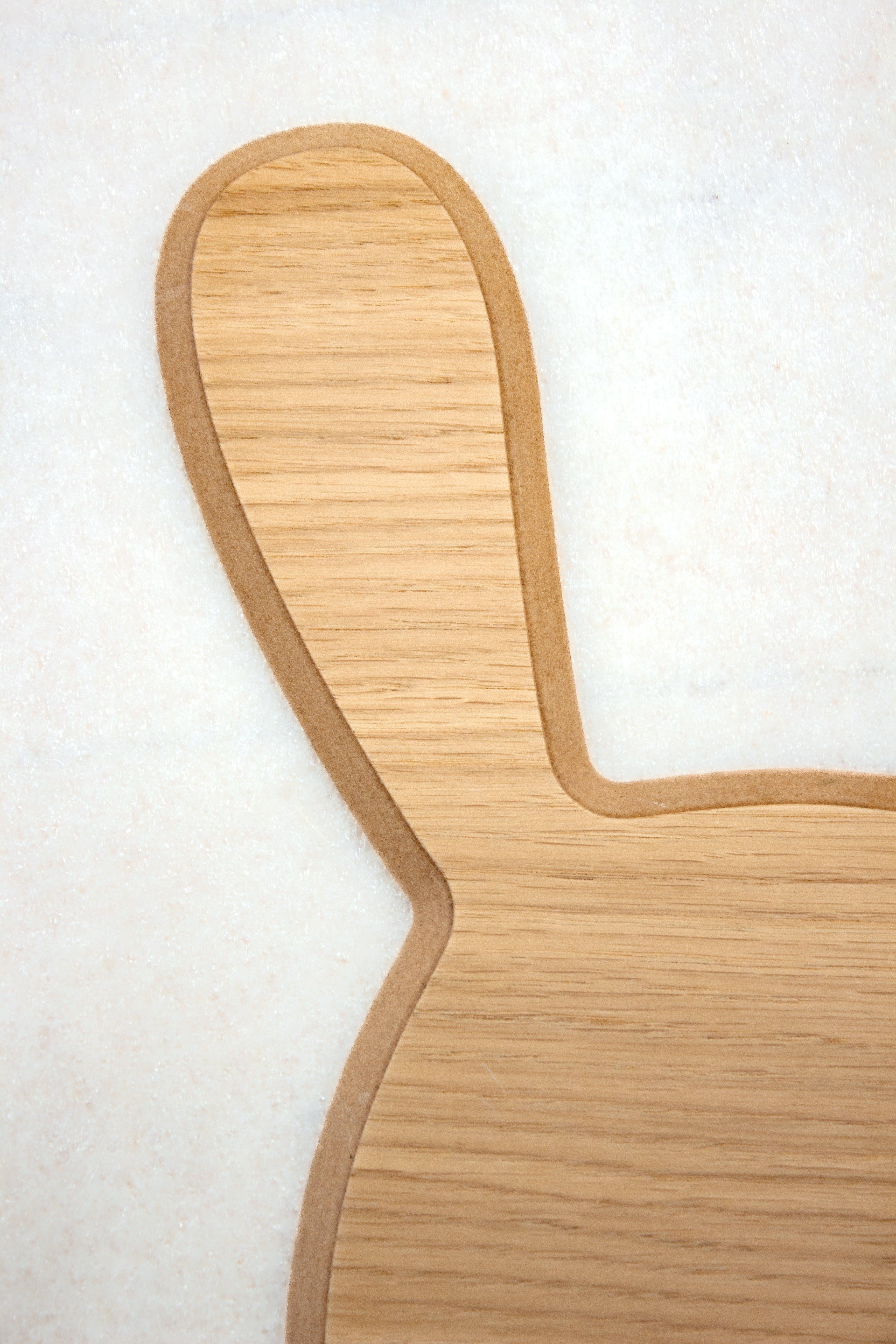 Lapin Au Mur - Reine Mère